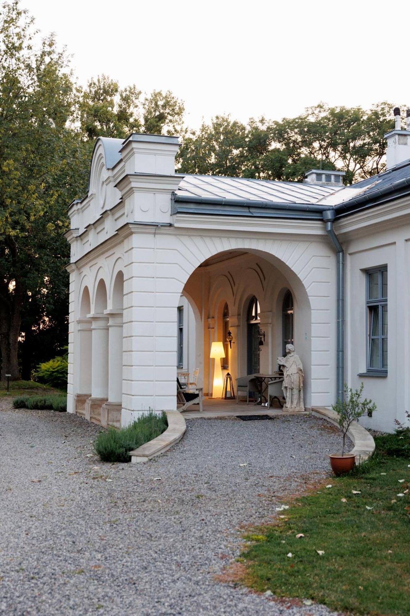 Апартаменты Zamosc Dwor Udrycze Экстерьер фото
